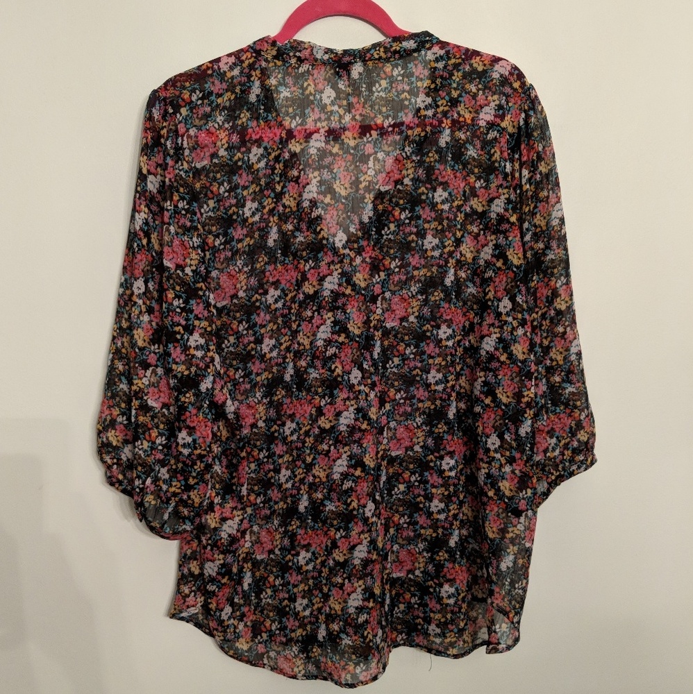 Plus Size Floral Blouse